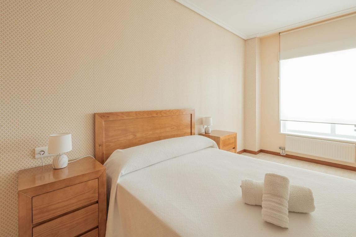 Primera Linea De Playa Samil Costa Con Garaje Incluido 비고 외부 사진